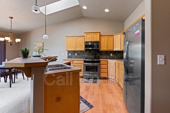 Photo - 5211 S Myrtle Ln