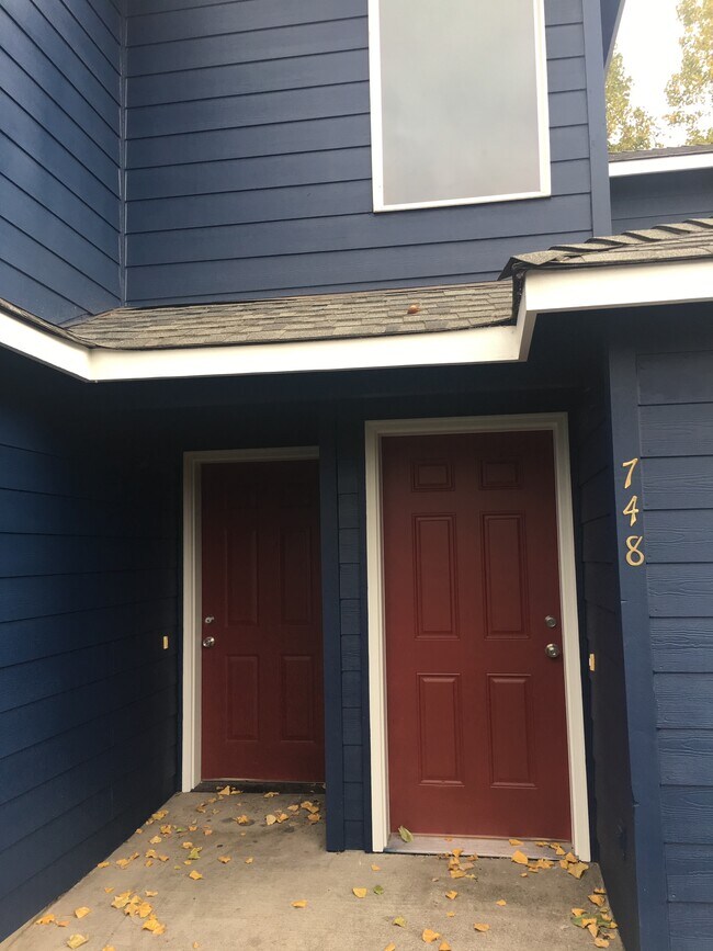 Photo - 754 NE Oak Pl Unit 754 NE Oak Place