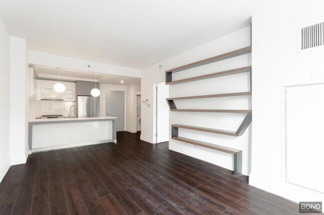Building Photo - 1 bedroom in BROOKLYN NY 11211 Unit 2M Rental