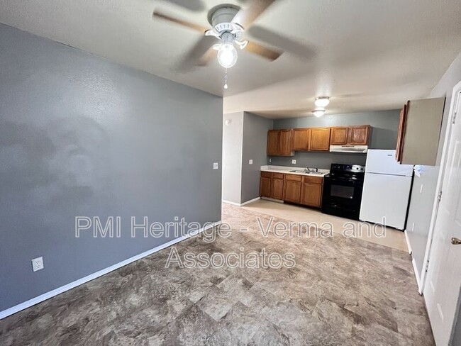 Photo - 813 E Huntsville Ave Unidad Apt 102