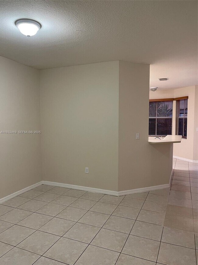 Photo - 16660 SW 83rd Ln Unit 16660