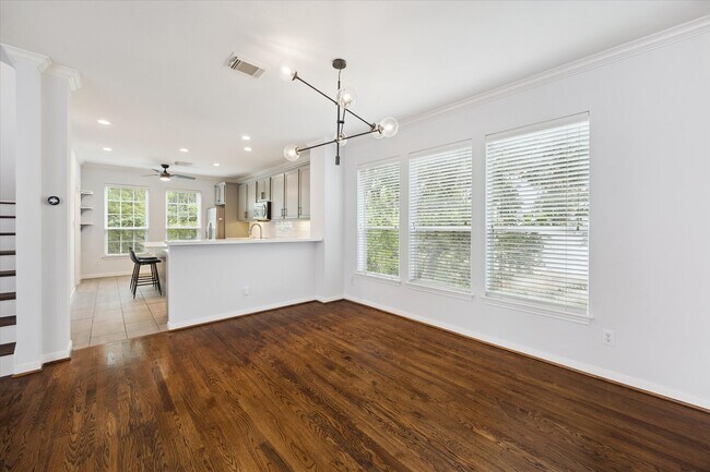 Photo - 4219 Gibson St