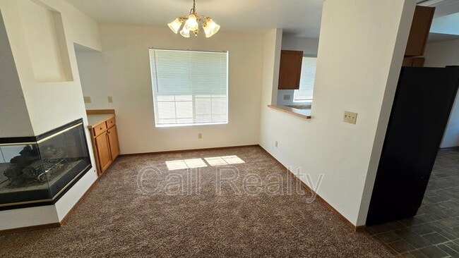 Photo - 5205 S Smith Ct