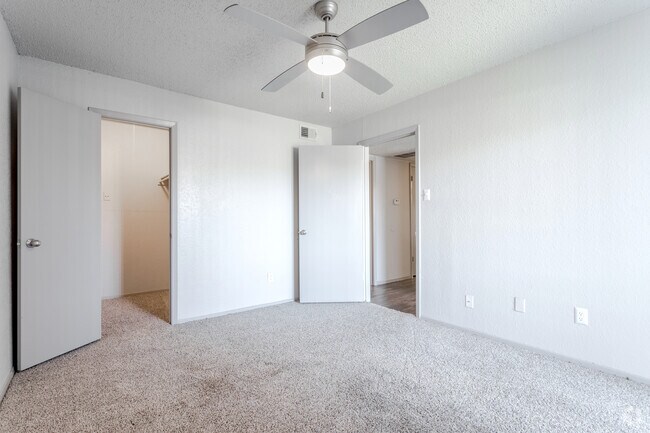 2BR,1BA - 884SF - Bedroom - The Landry