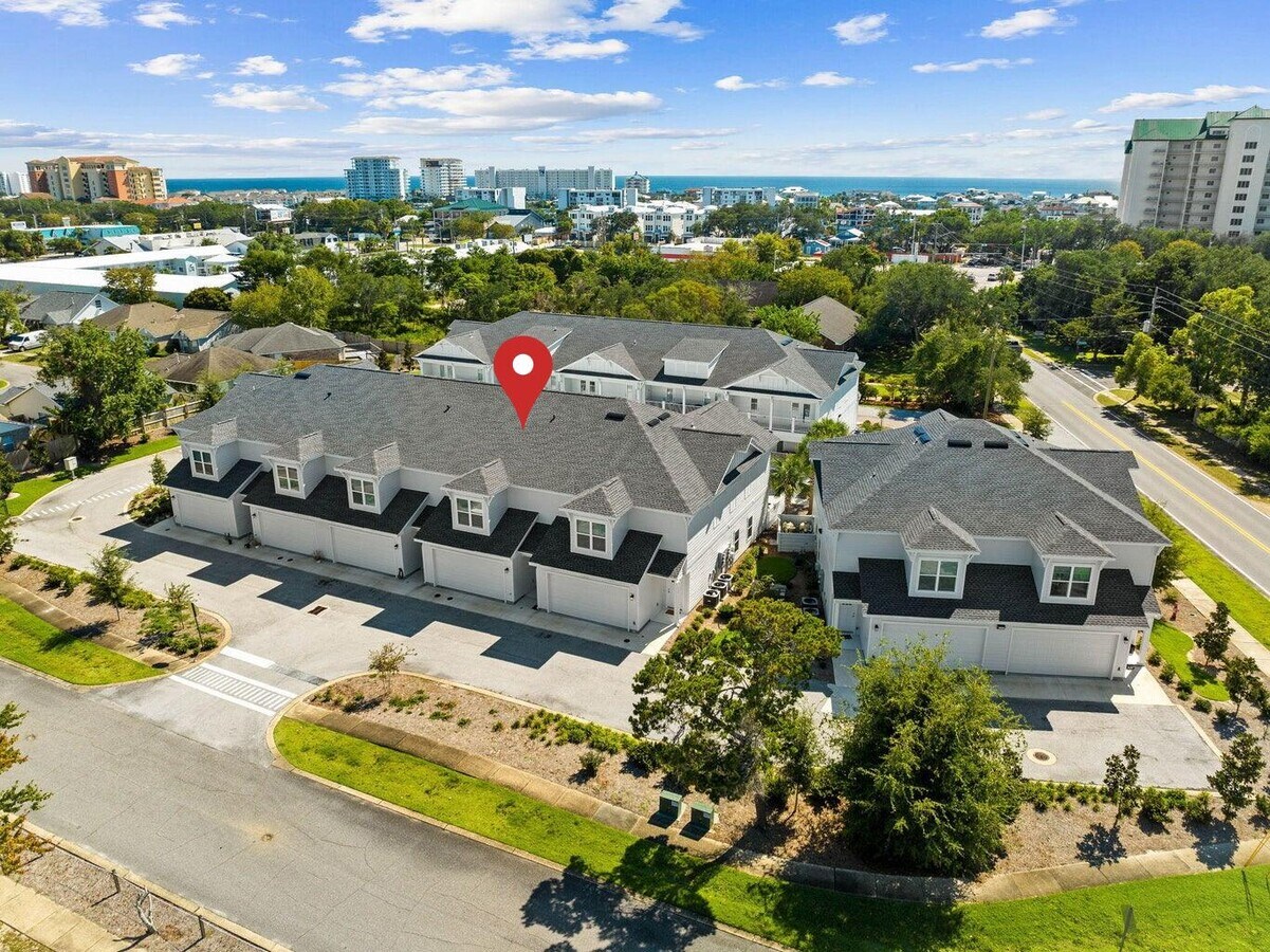 Photo - 100 Beach Dr