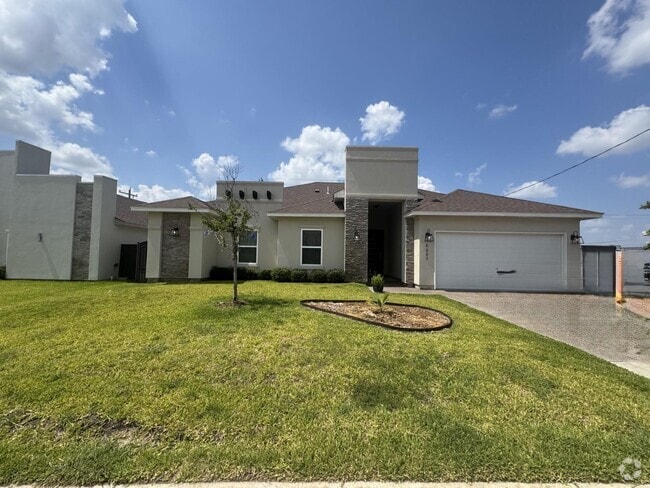 Building Photo - 6002 Amir Dr Rental