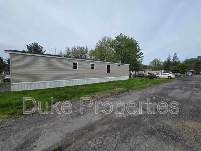 Photo - 410 Donegal Dr