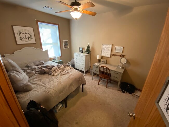 Photo - 1203 Thurston St Unit 3