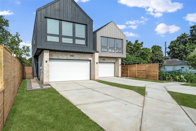 Photo - 4110 Cortlandt St