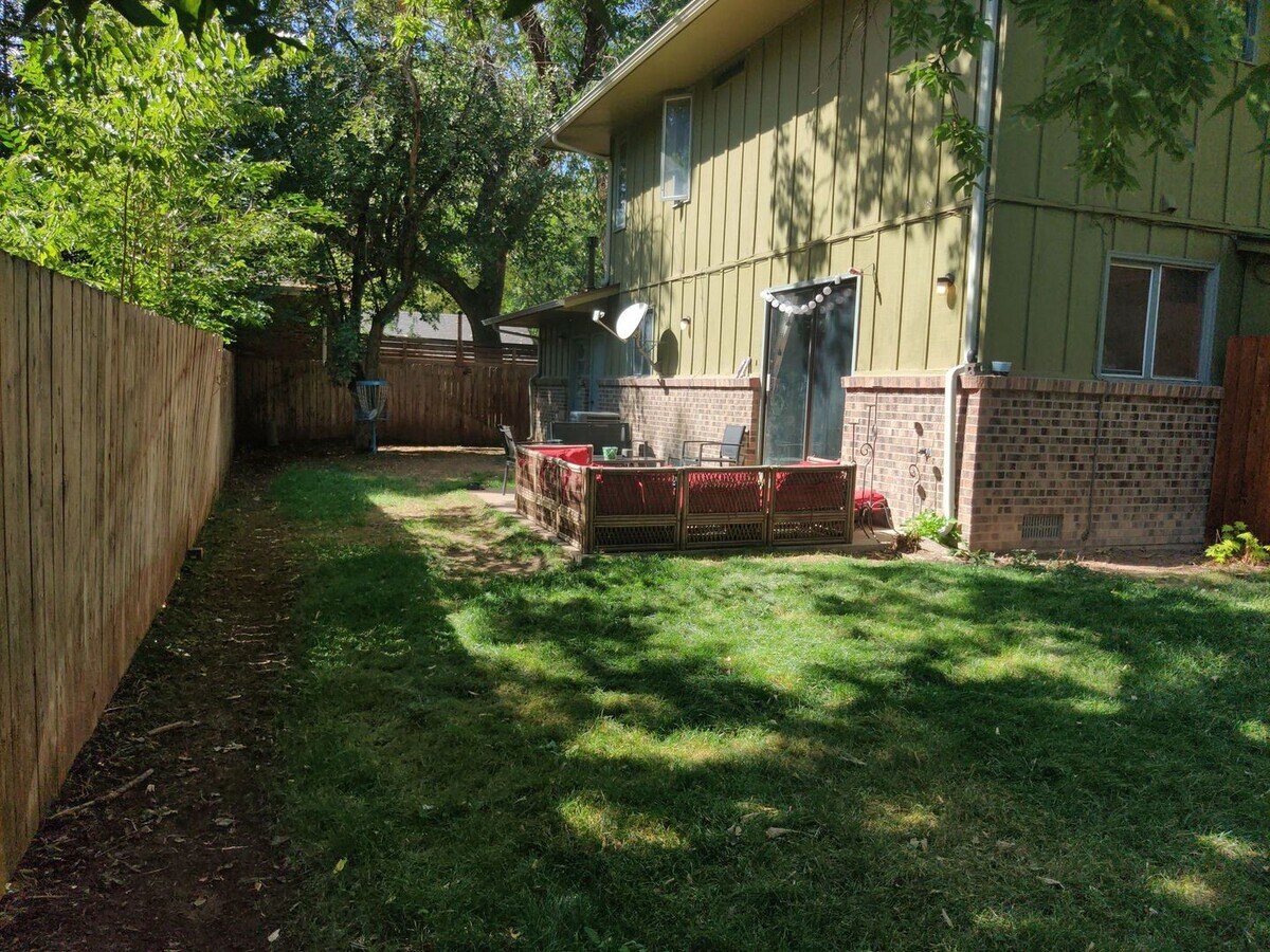 Photo - 1115 Juniper Ct Unidad A