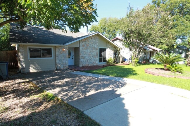 Photo - Southeast Austin Home with Vaulted Ceilings, Bonus Room & Private Backyard