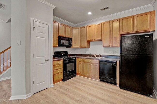11701 Coppergate Dr