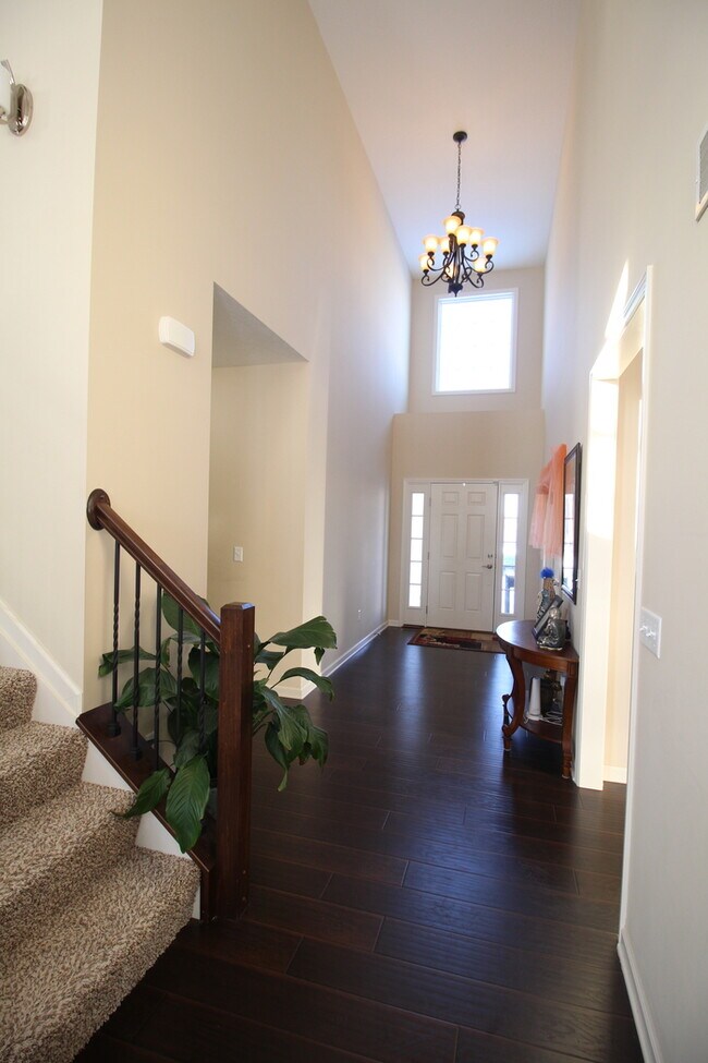 Photo - 1166 Lenox Ct