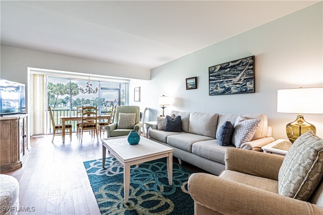 Photo - 1 High Point Cir W Unidad 102