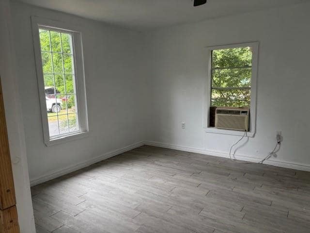 Photo - 1037 Cedar St