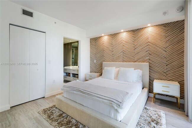 Photo - 55 SW 9th St Unit 2301