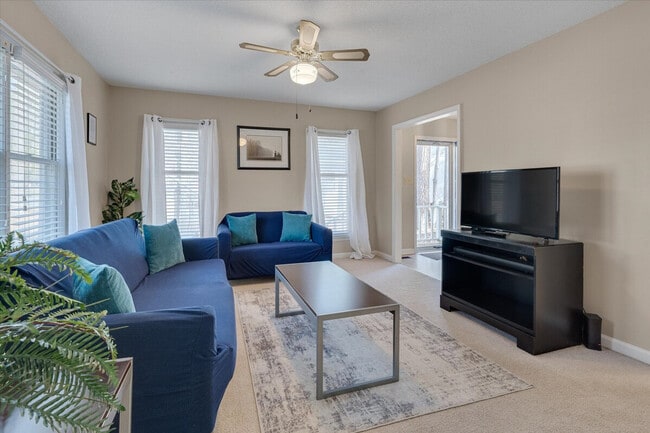 Photo - 2210 Wilshire Dr Unit ID1388435P