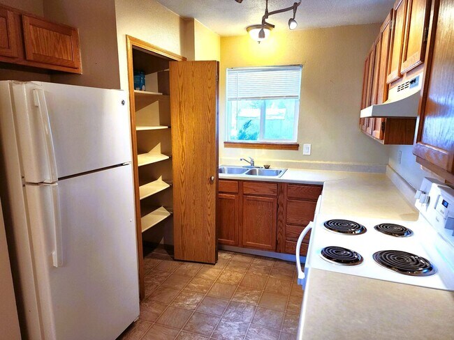 Photo - 3015 Illinois Ave Unit C