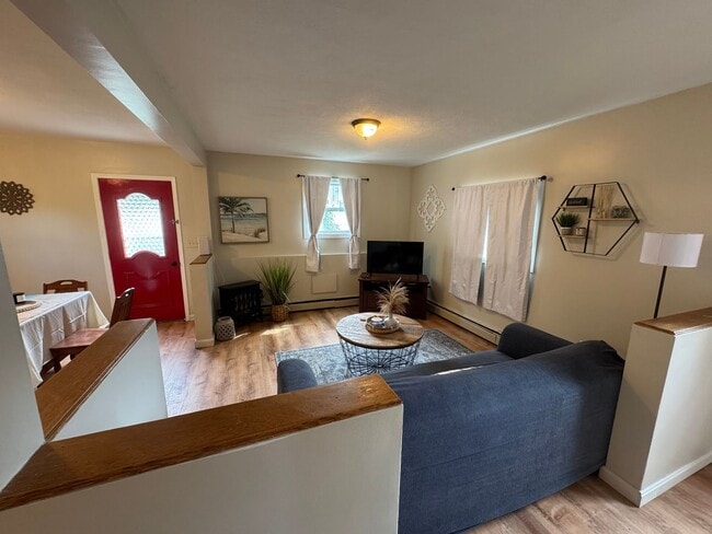 Photo - Winter Rental - Furnished 2 Bedroom Rental...