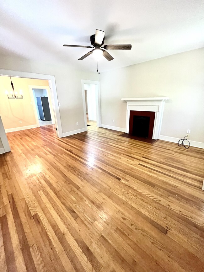 306 Abercrombie Rd