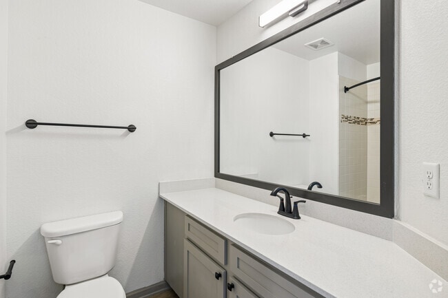 3BR, 2BA - 1,491SF - Secondary Bathroom