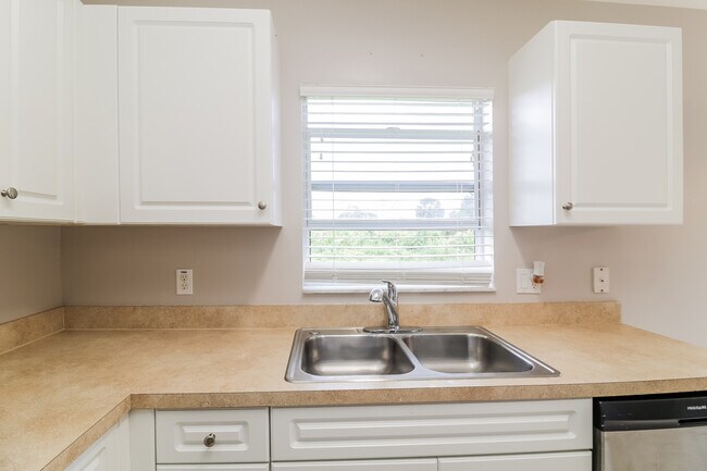 Photo - 3802 35th St SW