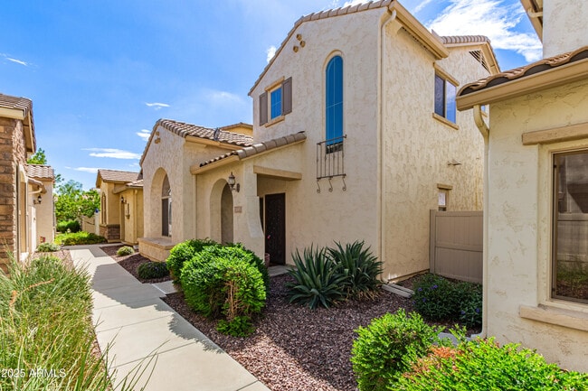Building Photo - 2143 W Le Marche Ave Rental