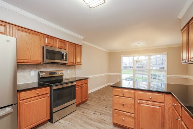 Photo - 3631 Robin Ln