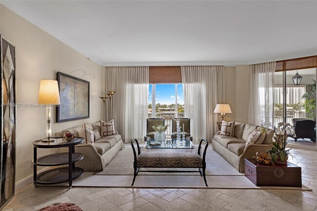 Photo - 19925 NE 39th Pl Unit 402