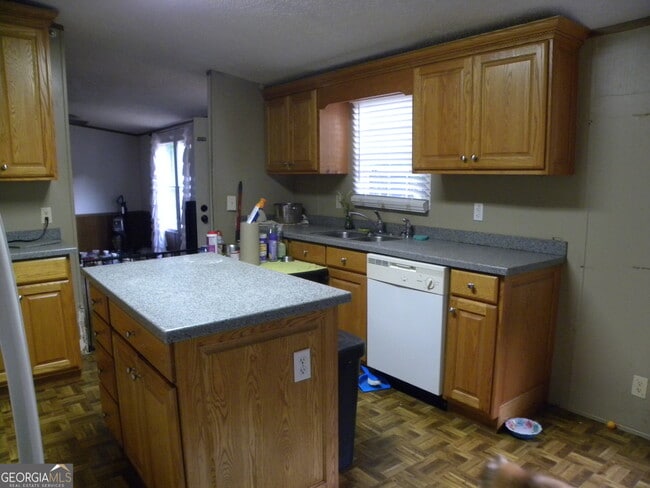 Photo - 2627 Cole Rd