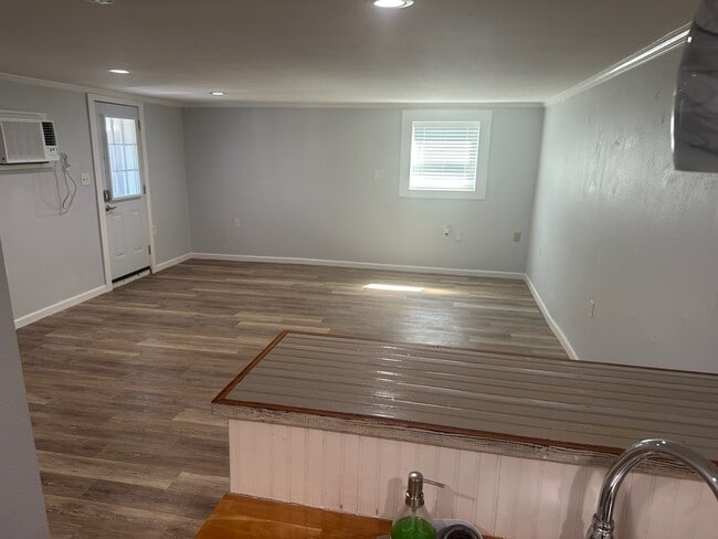 Photo - 2009 30th St Unit LOWER