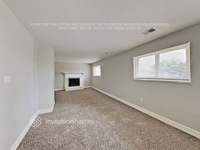 Photo - 3869 S Helena St