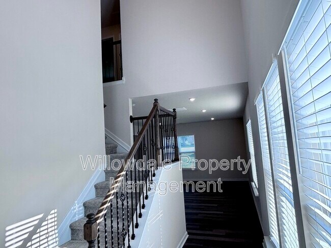 Photo - 4111 Congleton Pl