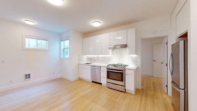 Photo - 3320 Octavia St Unidad 5