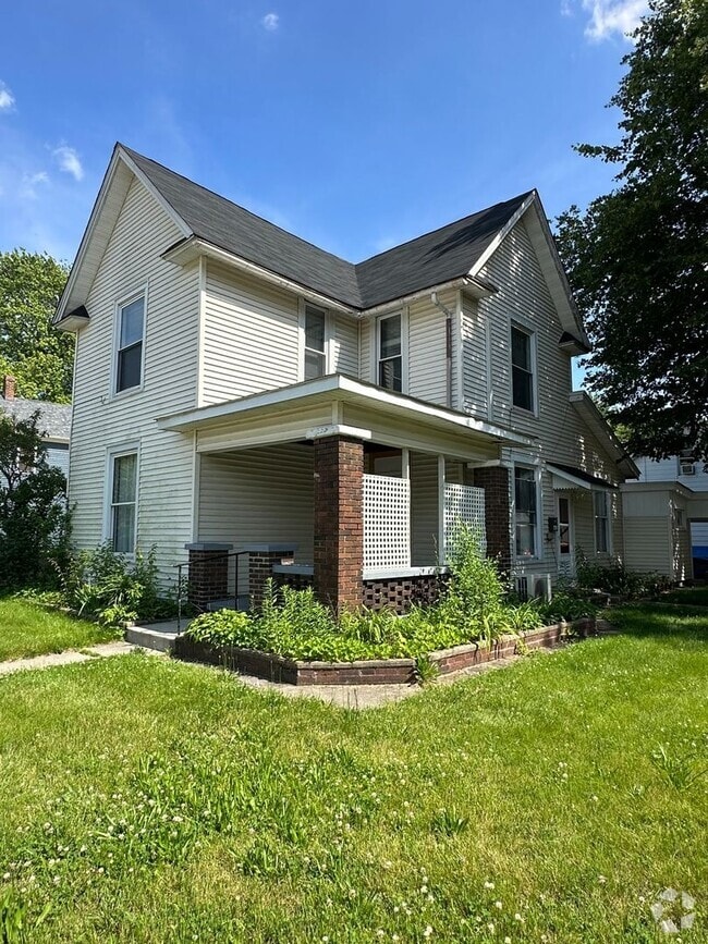 Building Photo - ?? Spacious 3BR/2BA Home in Lafayette – Pe... Unit 1