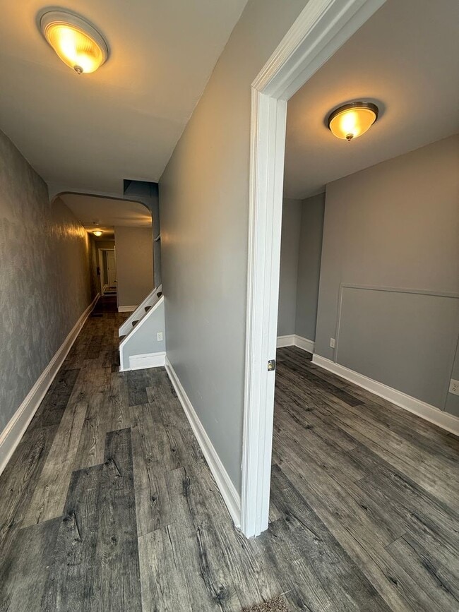 Photo - 103 Taylor St