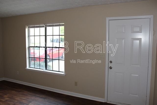 Photo - 195 Meadowbrook Ct Unidad B