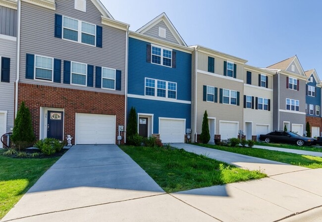 Photo - 172 Drexel Ct
