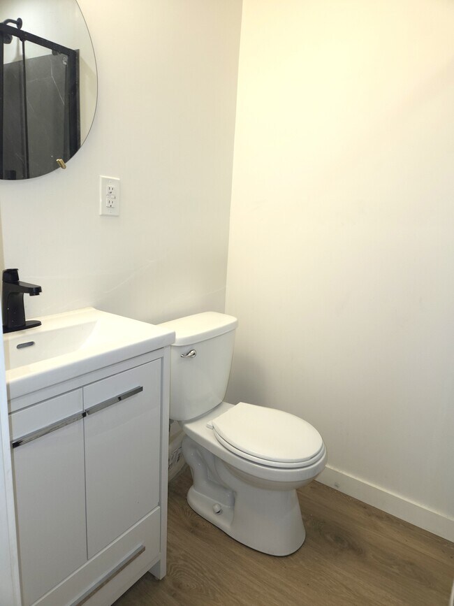 Photo - 19 Wellington St Unité 107