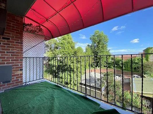 Photo - 57-45 74th St Unit 305