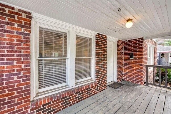 Photo - 1236 W Gray St