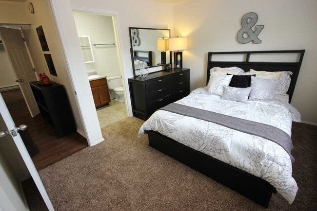 ApartmentBedroom - Launch