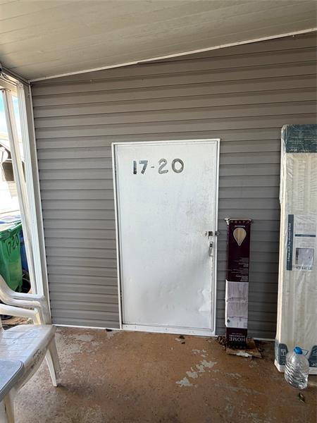 Photo - 1720 SW 83rd Ave