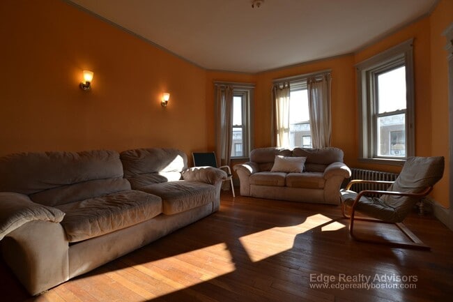 Photo - 41 Orkney Rd Unit 3