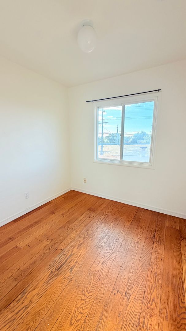 Photo - 1910-1910 42nd Ave Unit 1910 42nd Ave