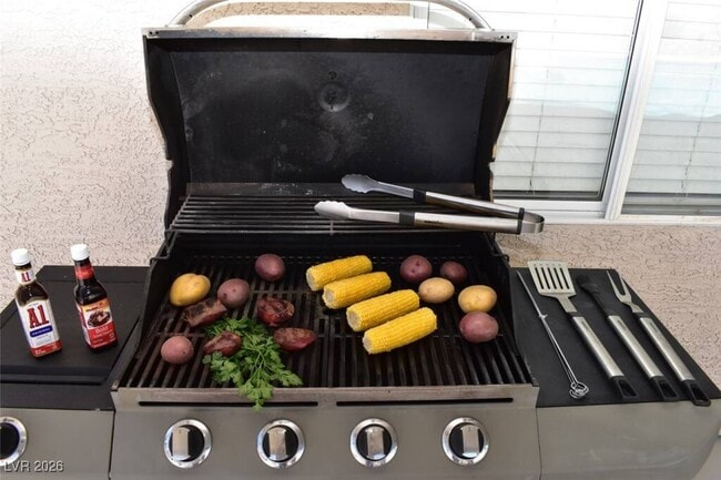 Photo - 481 Benedict Dr