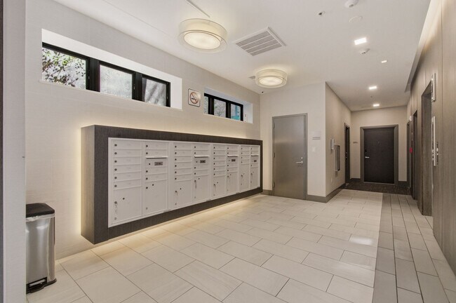 Photo - 1345 K St SE