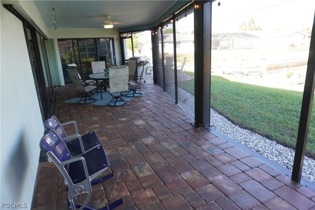 Building Photo - 4336 Coronado Pkwy