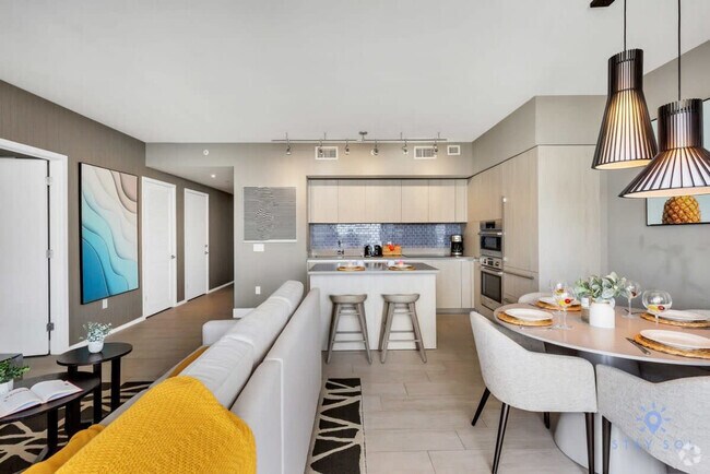 Building Photo - 4010 S Ocean Dr Unit ID1227333P Rental
