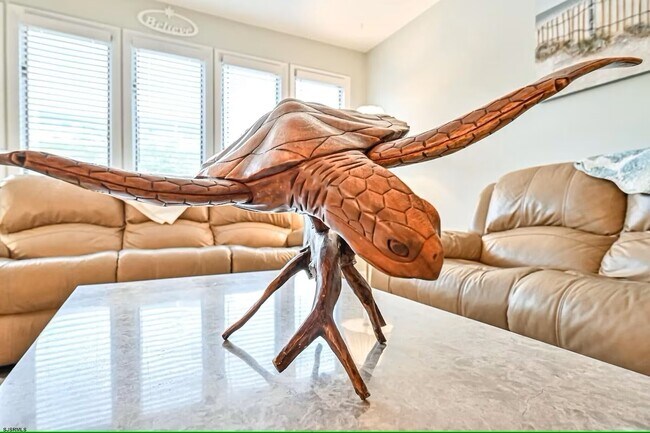 Photo - 518 W Brigantine Ave